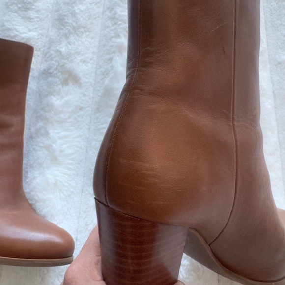 Michael Kors Britt Leather Ankle Booties Size 2 Luggage Color - Picture 3 of 4